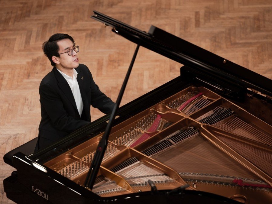 Antigonish Performing Arts and Debut Atlantic present a concert by Jonathan Mak, pianist
